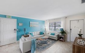 Bright And Sunny 2Br !!Close To Peanut Island!!