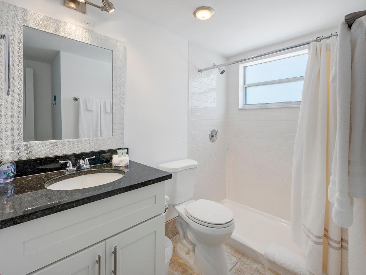 Bright And Sunny 2Br !!Close To Peanut Island!! Riviera Beach Exterior photo